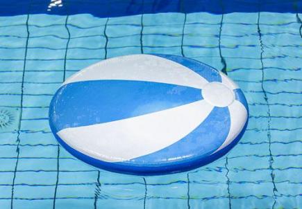 Zwemvlot strandbal blauw, opblaasbaar, 100x10 cm